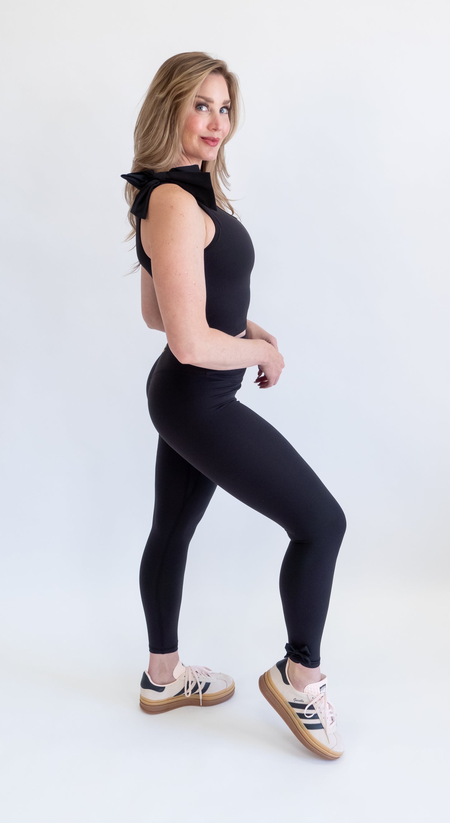 The Clara Legging in Noir